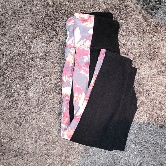 VICTORIA SECRET SPORT LEGGING. BLACK. MEDIUM - Picture 5 of 6